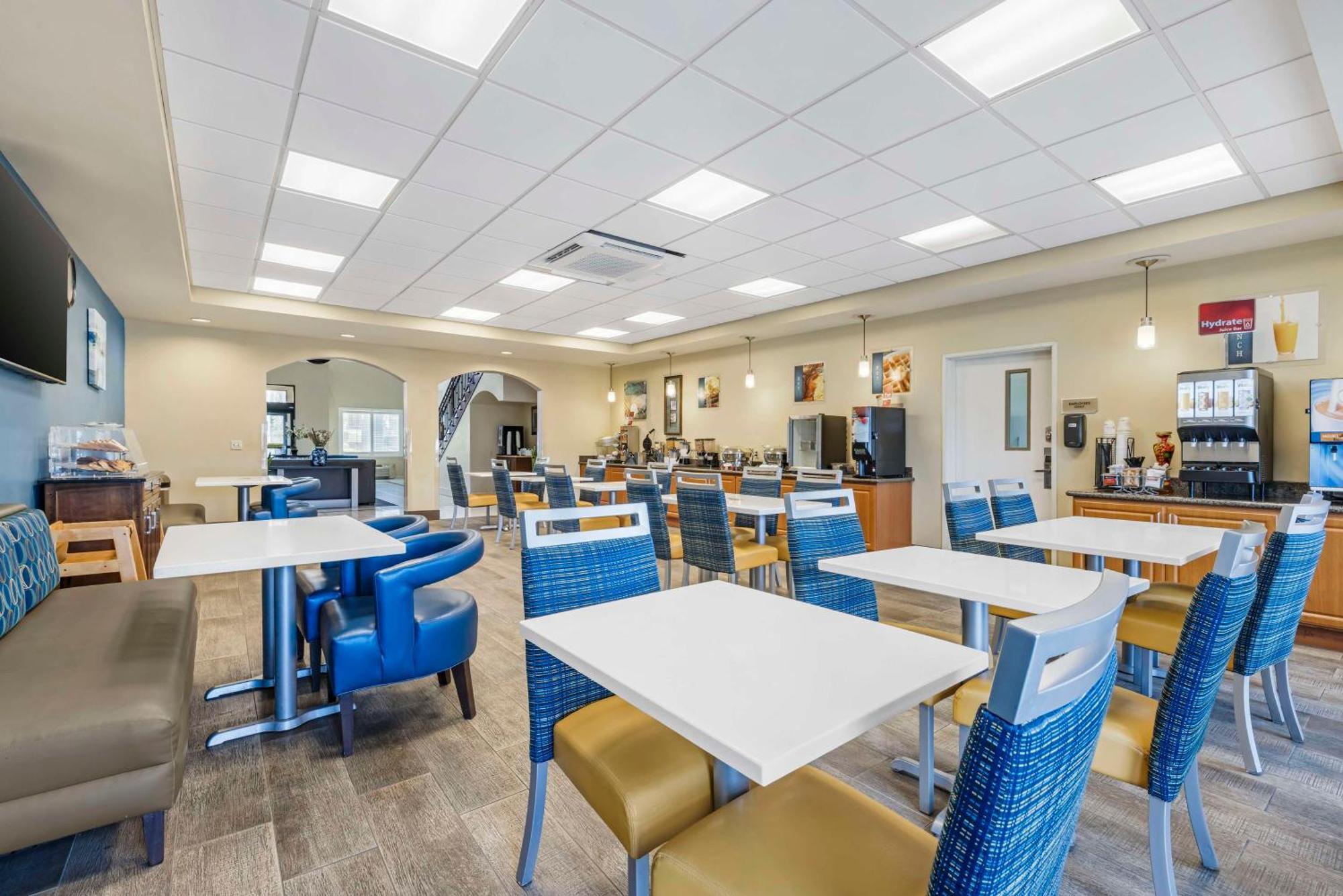 Best Western Plus Lake Elsinore Inn & Suites Luaran gambar