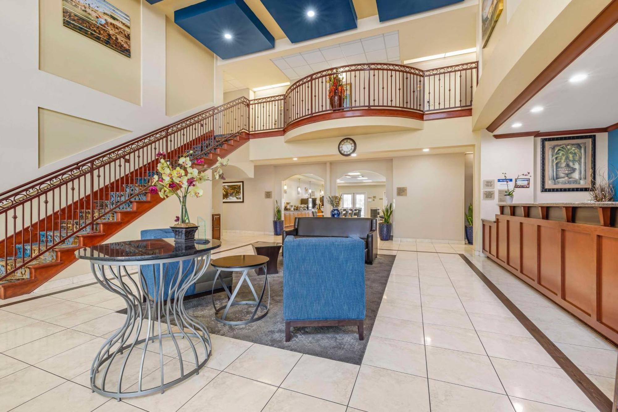 Best Western Plus Lake Elsinore Inn & Suites Luaran gambar