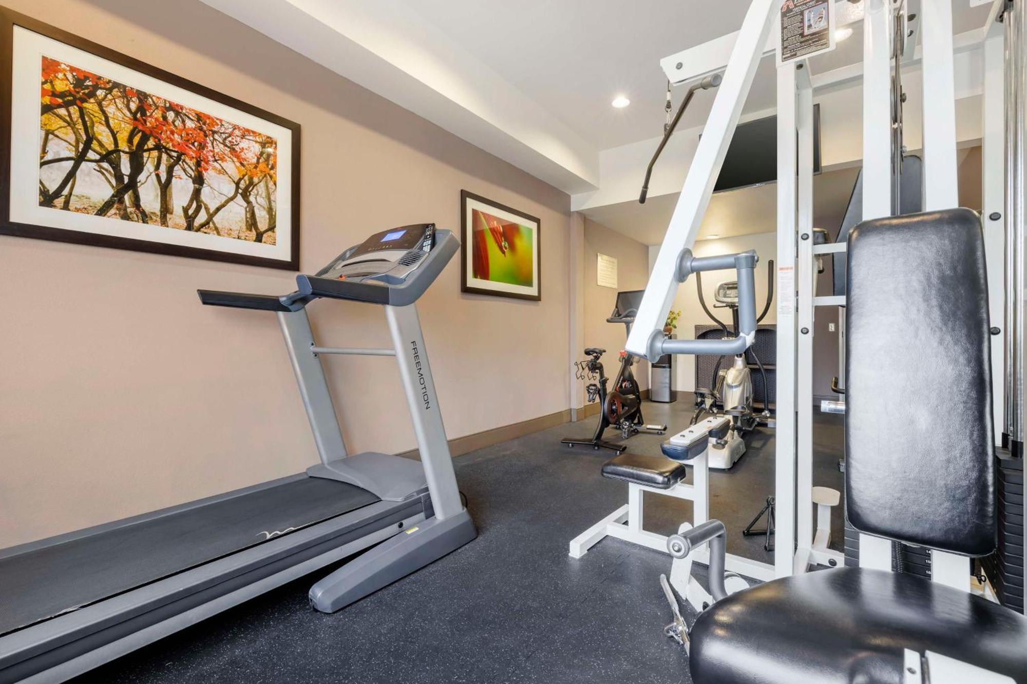 Best Western Plus Lake Elsinore Inn & Suites Luaran gambar